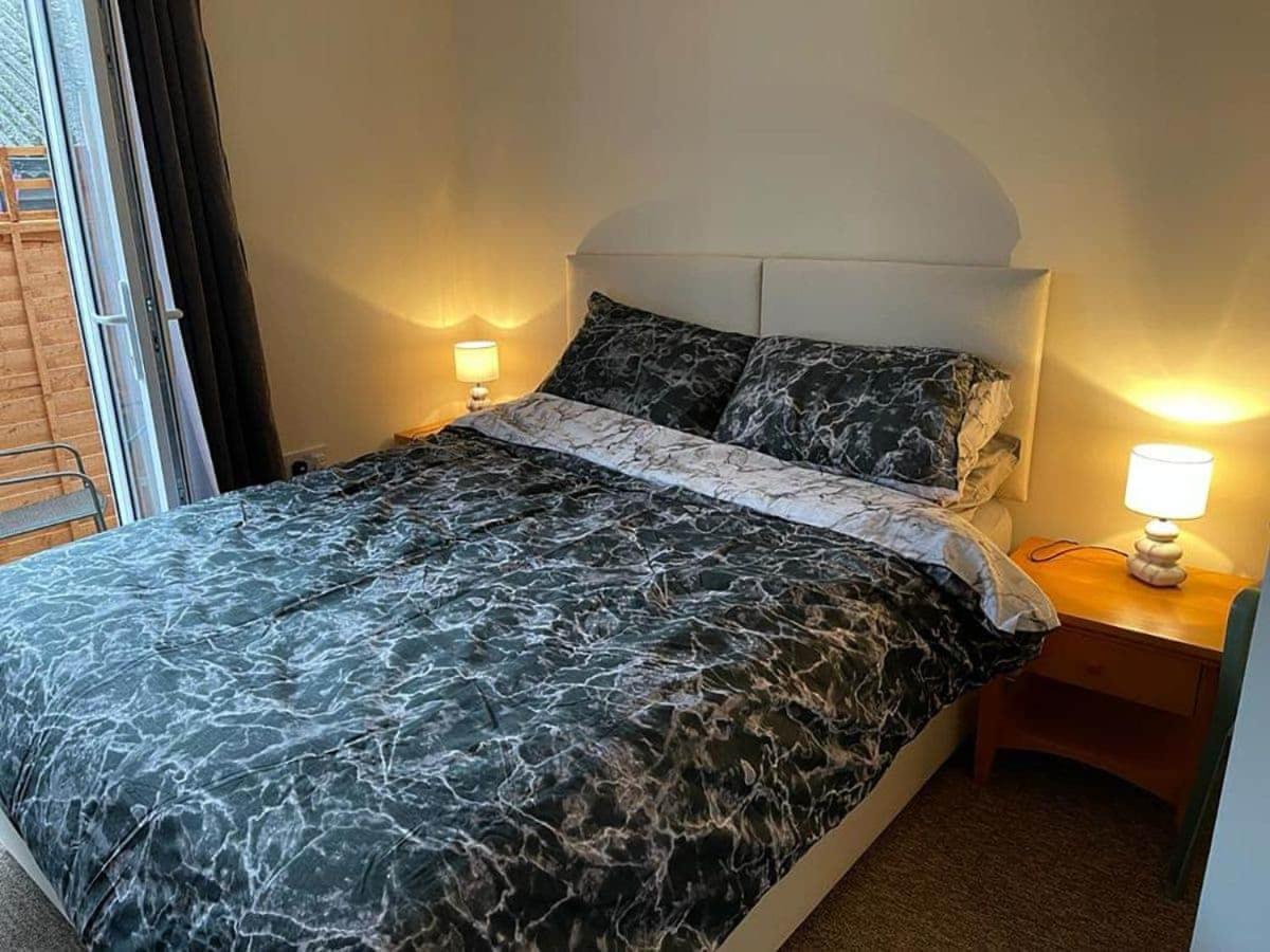 Ham Road Apartment Worthing Dış mekan fotoğraf
